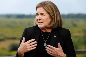 Τζορτζ (Fed): Όλο και δυσκολότερη η μείωση του πληθωρισμού χωρίς ύφεση