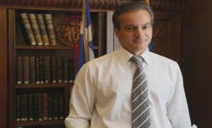 Ο πρόεδρος του Εμπορικού Συλλόγου Αθηνών Σταύρος Καφούνης.