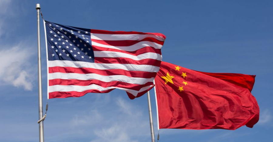 Κίνα: Η Αμερική πρέπει να πάψει να καταστέλλει την ανάπτυξη μας