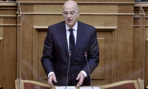 Παρέμβαση Δένδια στη Βουλή: Δεν υπάρχει καμία διαφωνία με τον Πρωθυπουργό