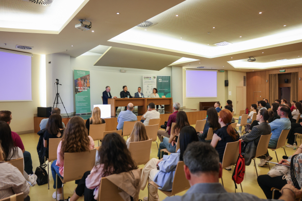 Το 4ο TrophyΤροφή Meet-Up ολοκληρώθηκε αναδεικνύοντας και επιβραβεύοντας καινοτόμες ιδέες και επιχειρήσεις