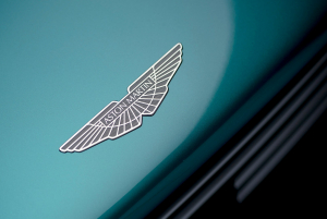 Ζημιογόνο το 2021 για την Aston Martin, με αύξηση στις πωλήσεις κατά 82%