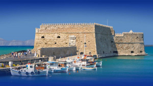 Μ. Βρετανία: Ποια ελληνικά νησιά θεωρούνται χαμηλού κινδύνου σχετικά με τον κορονοϊό