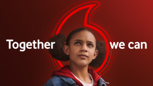 Vodafone: Nεο brand position “Τogether we can” (vid)