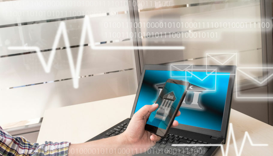 Bain&amp;Company: Στροφή εμπιστοσύνης πελατών προς νέες ψηφιακές τράπεζες και neobanks για προσωποποιημένες υπηρεσίες