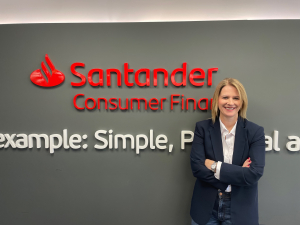 Η επικεφαλής της Santander Consumer Finance στην Ελλάδα, κα Ελένη Χρονέα