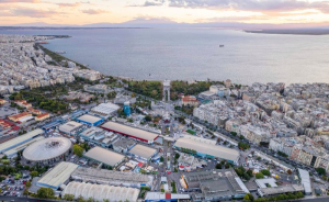 ΔΕΘ: Ανακοινώσεις για τη μεσαία τάξη, φοροελαφρύνσεις και επιπλέον αυξήσεις στους μισθούς