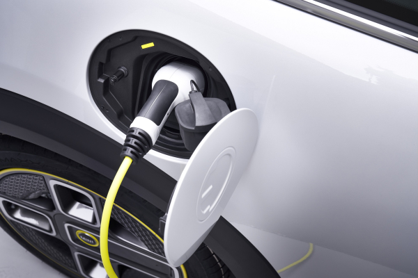 Αύξηση των πωλήσεων των ηλεκτρικών και plug-in υβριδικών αυτοκινήτων στην Ελλάδα
