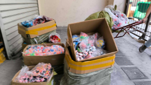 ΔΙΜΕΑ:Προϊόντα "μαϊμούδες" εντοπίστηκαν και καταστράφηκαν στο κέντρο της Αθήνας - Πρόστιμο 136.000 ευρώ