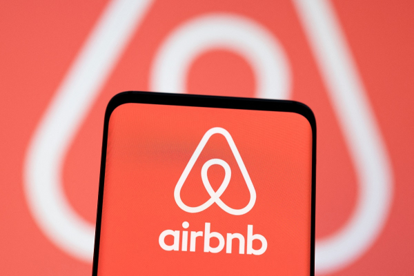 AirBnB: Οι περιοχές της Αθήνας με τα υψηλότερα ενοίκια