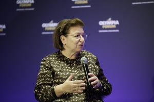 Μενδώνη: Είμαστε αισιόδοξοι για την επιστροφή των γλυπτών του Παρθενώνα