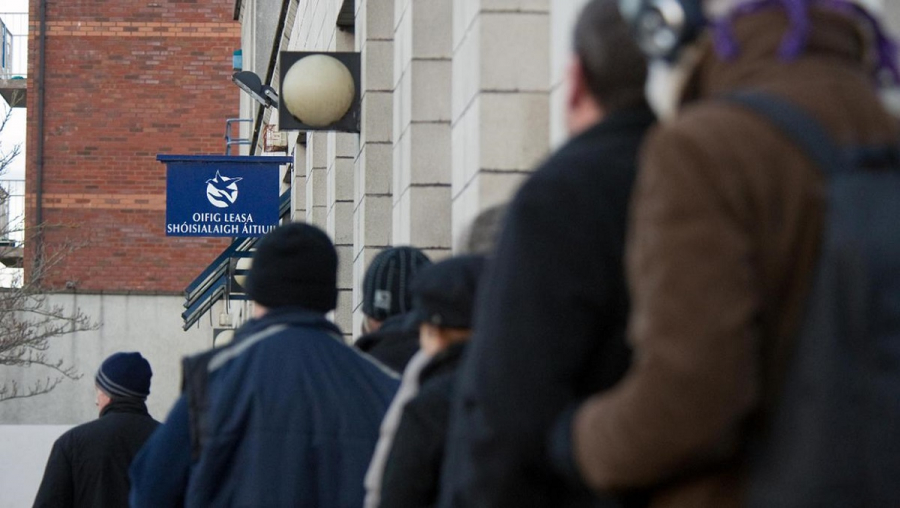 Μειώθηκε στο 21,8% η ανεργία στην Ιρλανδία τον Μάιο