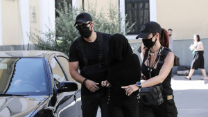 Επίθεση με βιτριόλι: Για απόπειρα ανθρωποκτονίας θα δικαστεί η 36χρονη