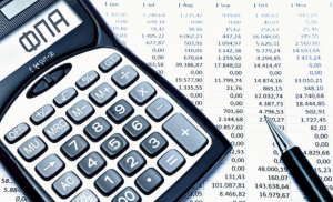 ΦΠΑ: Ποια προϊόντα και υπηρεσίες θα παραμείνουν στο 13% - Τι θα γίνει με αναψυκτικά και καφέ