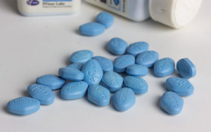 Viatris: "Κόβει" το Viagra από τους Ρώσους - Αναστέλλει τις πωλήσεις