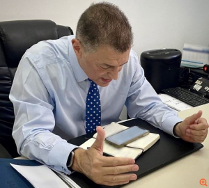 Τηλεφωνική συνομιλία Αλ. Στεφανή με τον ΥΠΑΜ Τουρκίας, Γιασάρ Γκιουλέρ