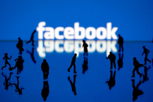 Facebook: Ενα ηλικιωμένο κοινωνικό δίκτυο μόλις 20 ετών