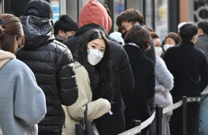 Ν. Κορέα: Χωρίς μάσκα σε εξωτερικούς χώρους όσοι έχουν εμβολιαστεί