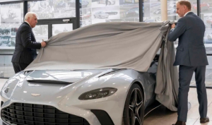 «Πύραυλος» η μετοχή της Aston Martin