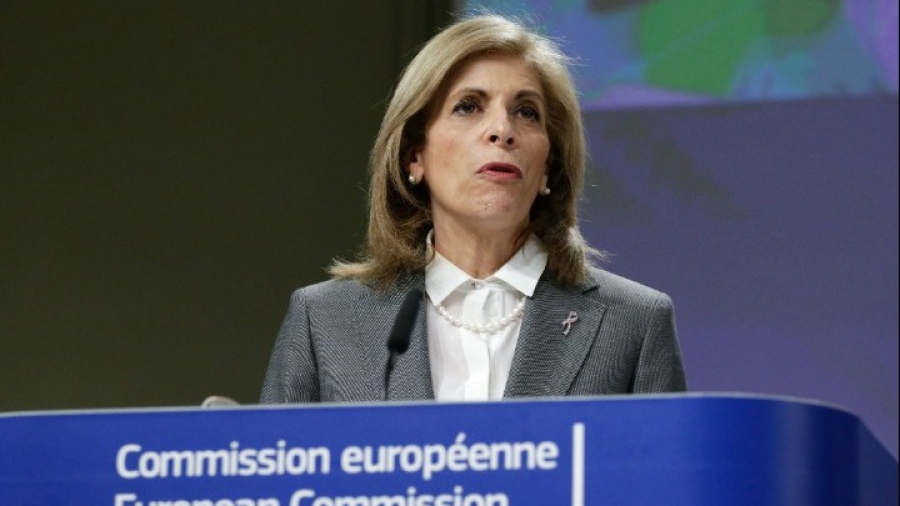 Κυριακίδου: Η Επιτροπή θα αναθεωρήσει τις συστάσεις για την κυκλοφορία στην ΕΕ