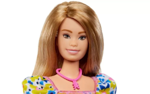 Mattel: Ρίχνει στην αγορά μια κούκλα Μπάρμπι με σύνδρομο Ντάουν
