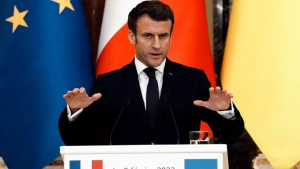 Γαλλία: Προβάδισμα Μακρόν στις δημοσκοπήσεις, 47 ημέρες πριν από τον α&#039; γύρο εκλογών
