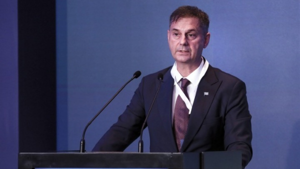 Θεοχάρης: Άνοιγμα νέων αγορών και λιγότερα εμπόδια για τις ελληνικές εξαγωγές