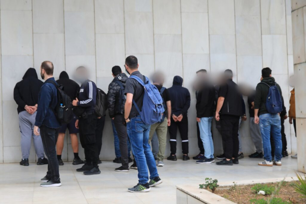 Στην Ευέλπιδων οι 31 από τους 67 συλληφθέντες για τη δολοφονία Λυγγερίδη