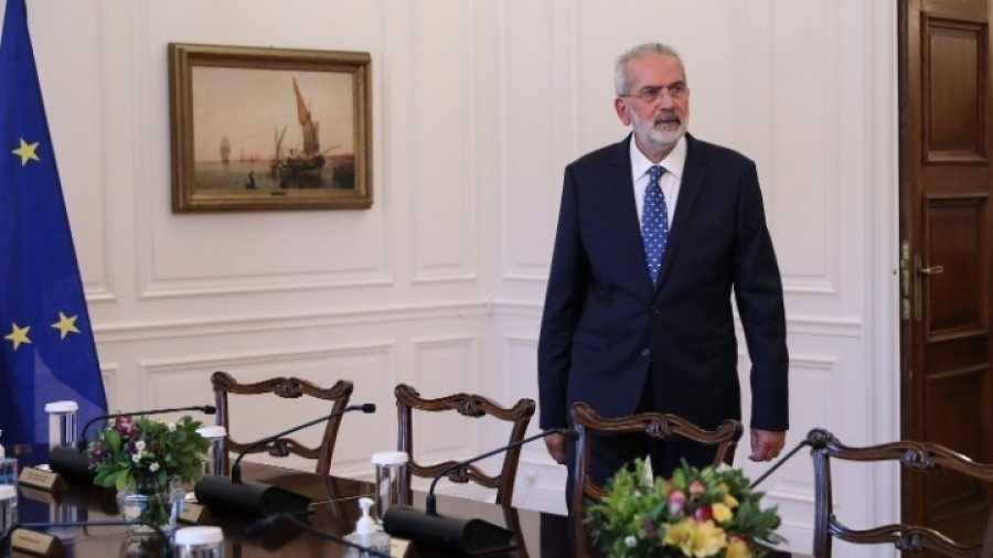 Σύσκεψη στο Μαξίμου με θέμα τη διατήρηση επαρκούς αστυνόμευσης