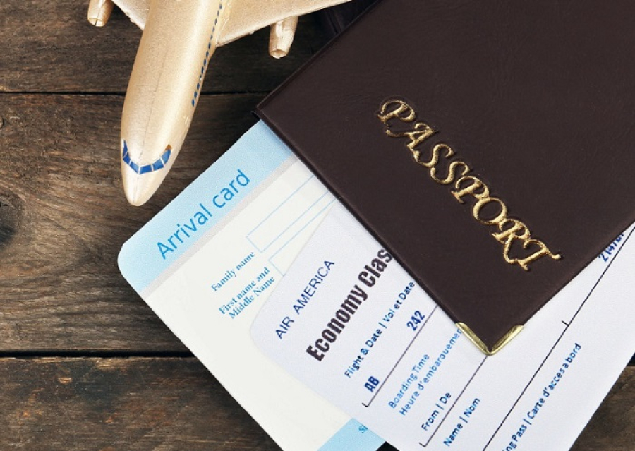 Αεροπορικά εισιτήρια: Που οφείλεται η ακρίβεια