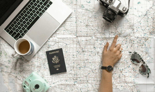 Σε τροχιά ανάπτυξης το AI travel planning αλλά με χαμηλή εμπιστοσύνη