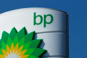 BP: Καθαρά κέρδη, 12,8 δισ. δολαρίων για το 2021