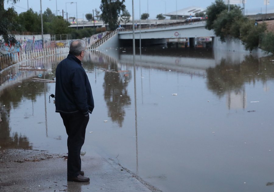Απαγόρευση κυκλοφορίας στον Κηφισό και στην παραλιακή από τη 1 έως τις 8 το πρωί