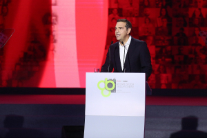 Στα 5,6 δισ. ευρώ κοστολογεί τις χθεσινές ανακοινώσεις του Αλ. Τσίπρα στη ΔΕΘ ο ΣΥΡΙΖΑ