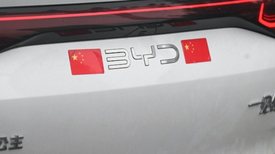 BYD: Βάζει στόχο για 2,5 εκατ. πωλήσεις εκτός Κίνας το 2027
