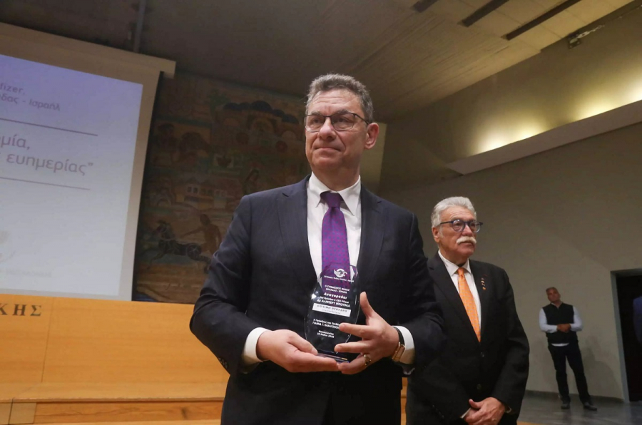 Επίτιμος πρόεδρος του Συνδέσμου Φιλίας Ελλάδας - Ισραήλ ο Άλμπερτ Μπουρλά