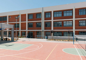 Οι τέσσερις κατασκευαστικές που διεκδικούν το ΣΔΙΤ των 13 σχολείων στη Ρόδο