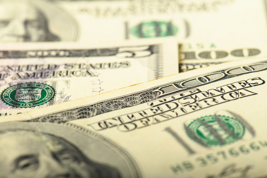 Ρώσοι ολιγάρχες έχουν «κρυμμένα» 213 δις δολάρια σε ελβετικές τράπεζες