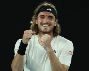 O Τσιτσιπάς προκρίθηκε στα ημιτελικά του Australian Open