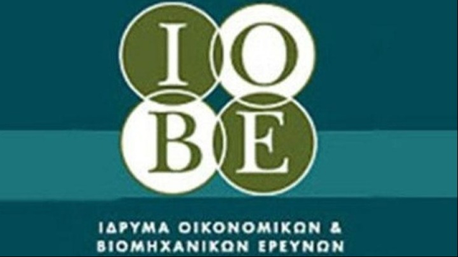 ΙΟΒΕ: Ήπια βελτίωση του οικονομικού κλίματος τον Απρίλιο, με επιδείνωση της καταναλωτικής εμπιστοσύνης