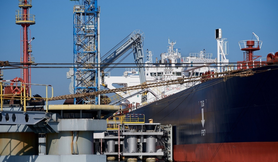 Reuters: Διαμετακομιστικό κέντρο ρωσικού πετρελαίου έγινε η Ελλάδα