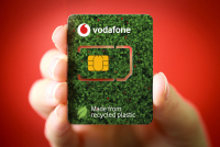 Vodafone: Φέρνει τις Eco SIM, τις νέες οικολογικές κάρτες, κατασκευασμένες από ανακυκλωμένο πλαστικό