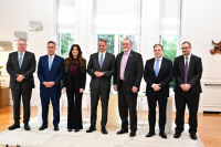 Μητσοτάκης για υπογραφές Chevron – Helleniq Energy: Η Ελλάδα κάνει άλμα στην ενέργεια