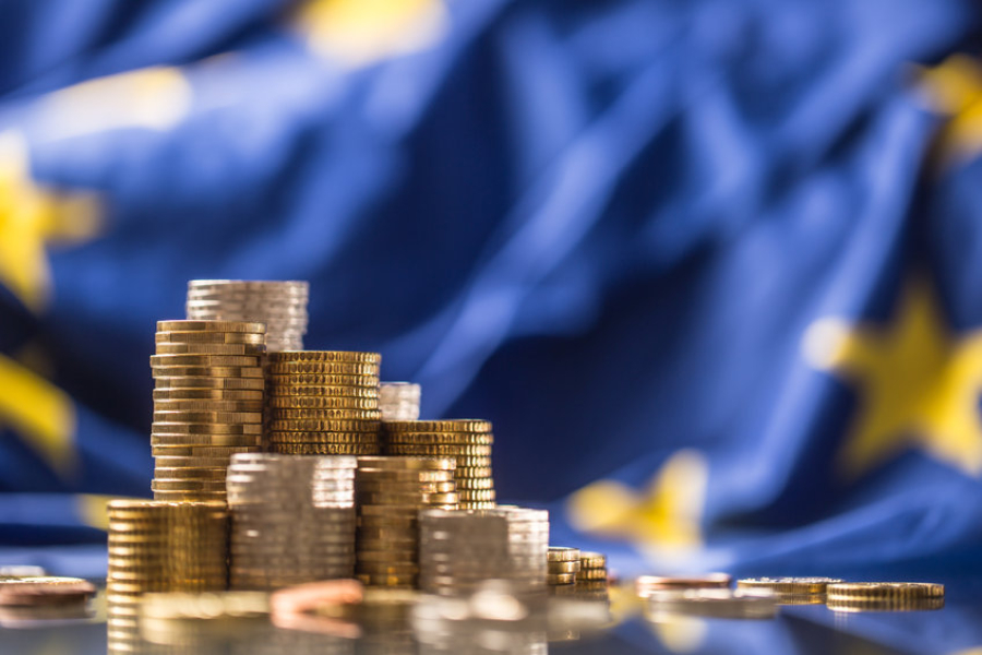 Bloomberg: Η Ευρώπη αιφνιδιάζει τις αγορές - Μετοχές, ομόλογα και ευρώ σε τροχιά ανόδου το 2026
