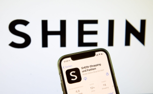 Κομισιόν: Στο στόχαστρο η Shein - Ζητά αυστηρότερους όρους για ανηλίκους, προστασία συναλλαγών