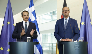 Συνάντηση Μητσοτάκη-Μερτς: Συνεργασία και στον αμυντικό τομέα