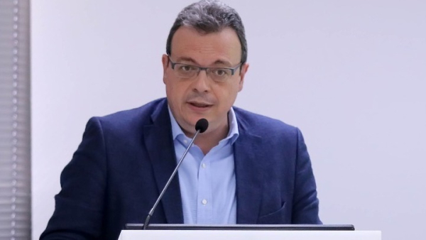 Φάμελλος: Βιαστικές οι αποχωρήσεις, εφόσον η πολιτική συζήτηση θα γίνει στο Συνέδριο