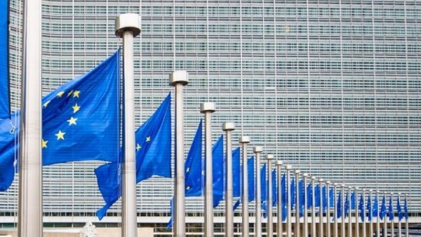 Κομισιόν: Νομοθετική πρόταση για άμεσες πληρωμές χωρίς φραγμούς σε όλη την ΕΕ