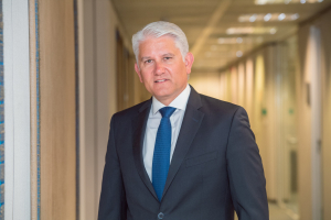 Λ. Παπαγαρυφάλλου (Alpha Bank): Στρατηγικές συνεργασίες κρίνουν την επιτυχία στην τραπεζική της επόμενης δεκαετίας