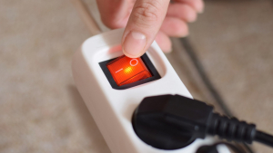 ΥΠΕΝ: 23 συμβουλές για εξοικονόμηση ενέργειας